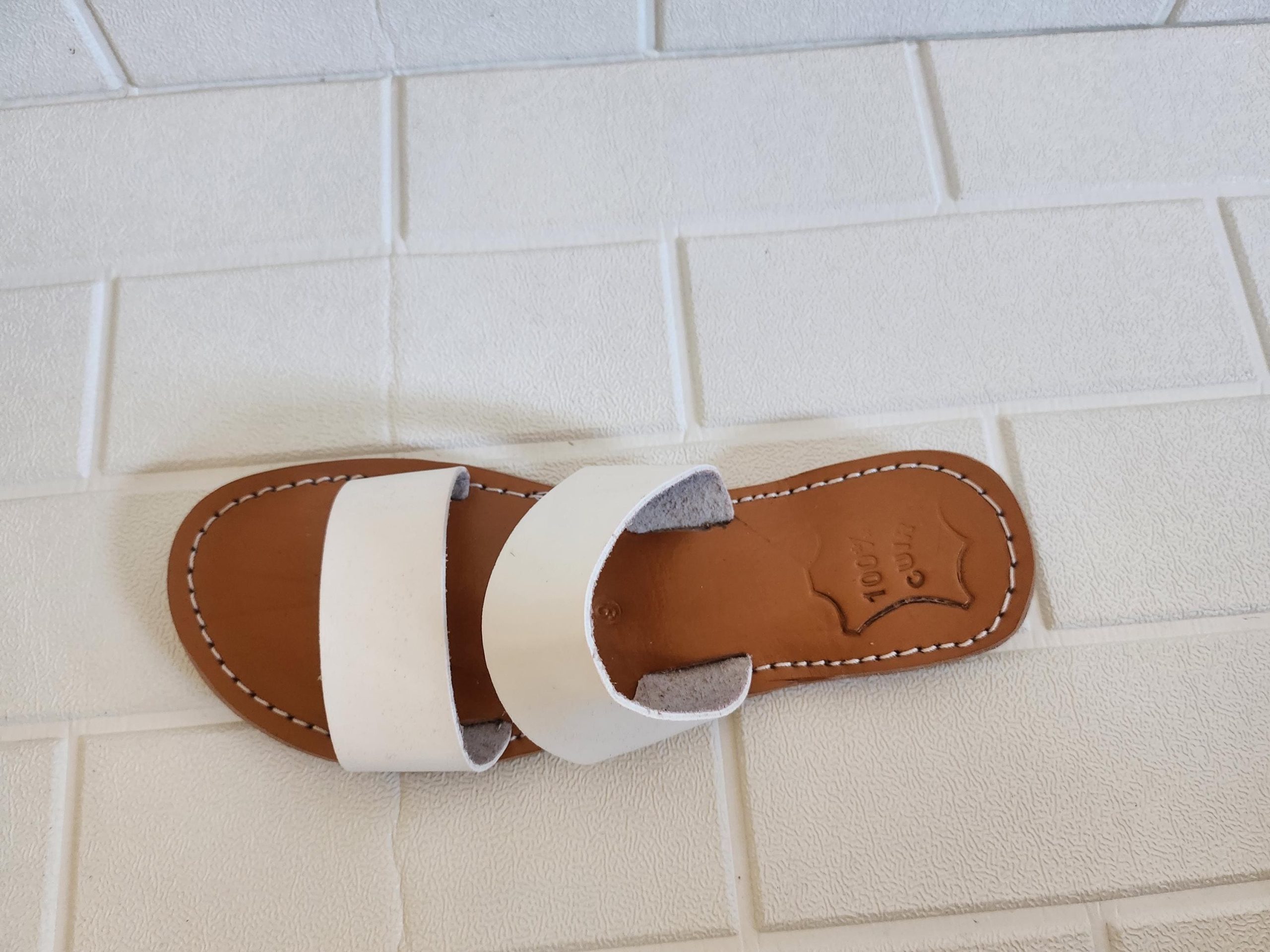 Handmade White Leather Sandals For Women – Moroccan Double Strap Summer Flats – Minimalist Boho Beach Shoes – Comfy Flat Slides –